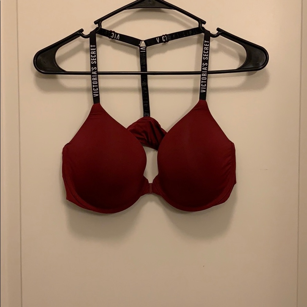 38C Red Victoria Secret Bra